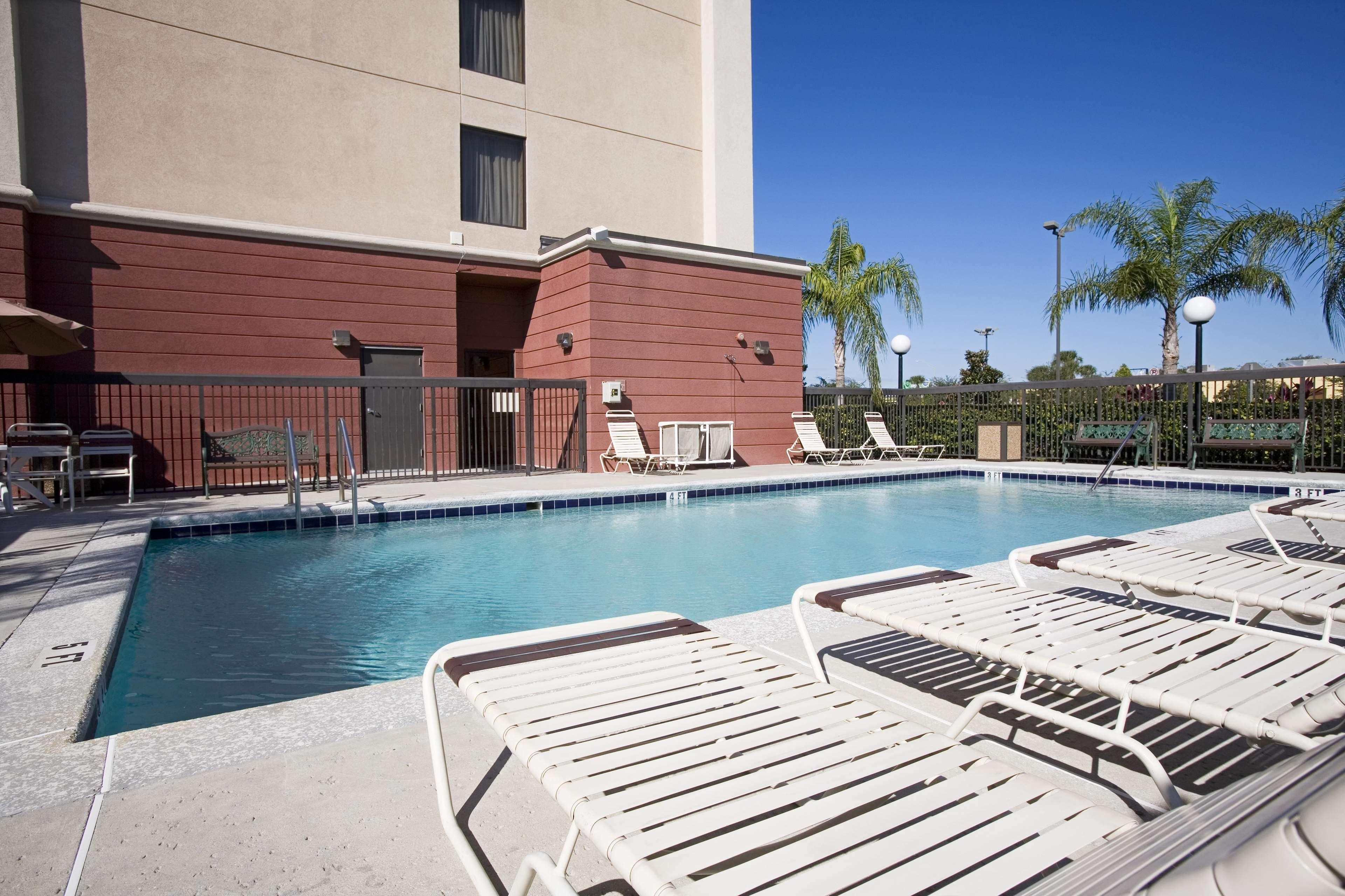 Hampton Inn & Suites Orlando International Drive North Faciliteter billede
