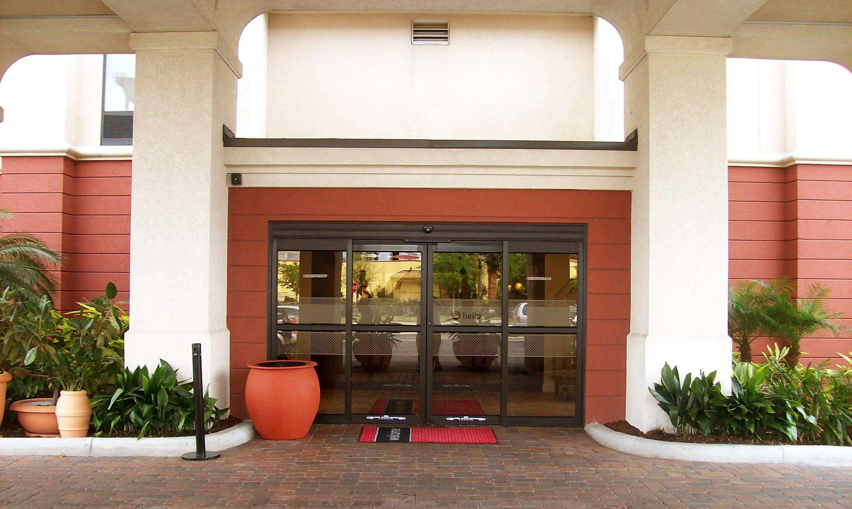 Hampton Inn & Suites Orlando International Drive North Eksteriør billede