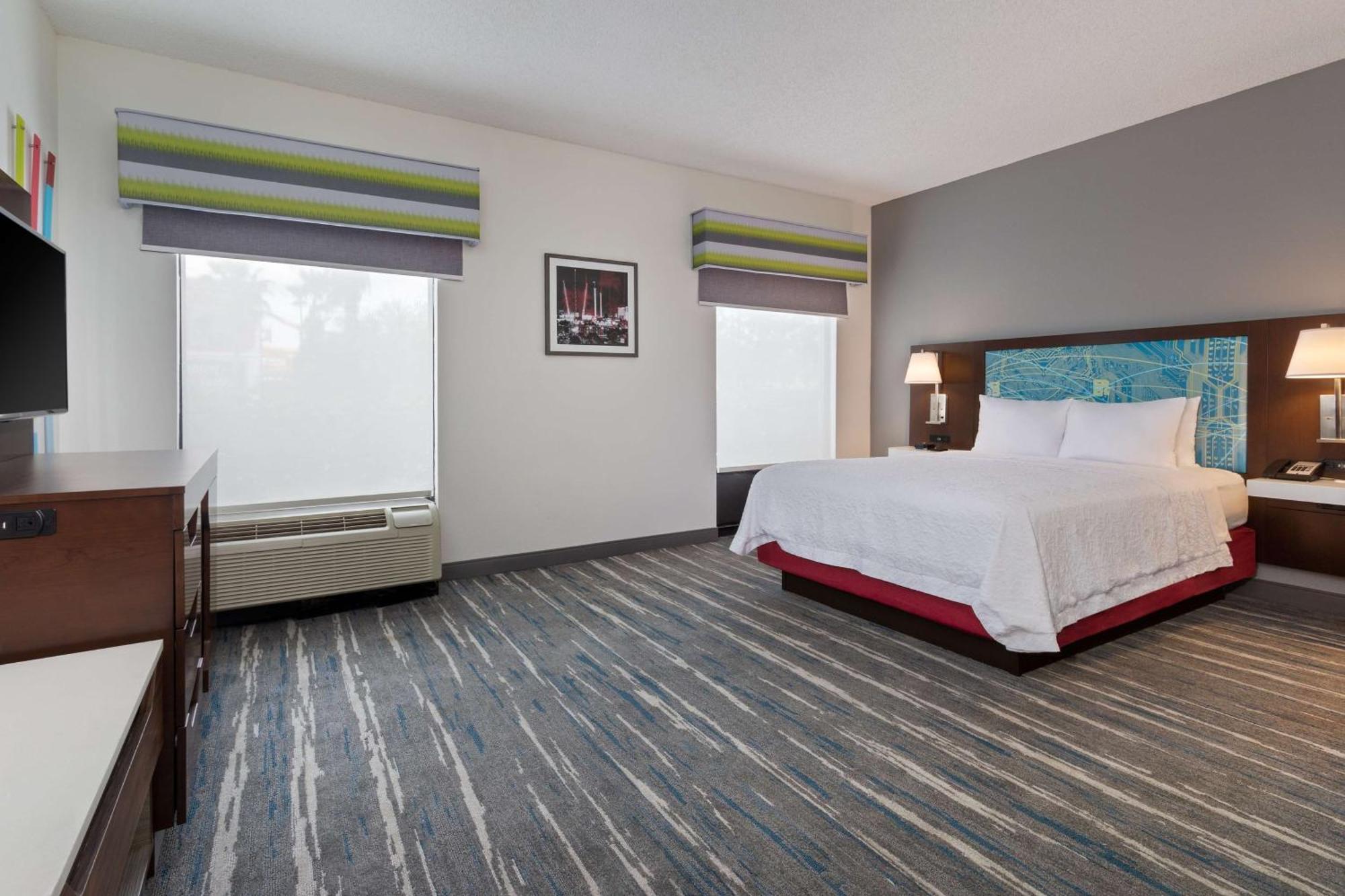 Hampton Inn & Suites Orlando International Drive North Eksteriør billede