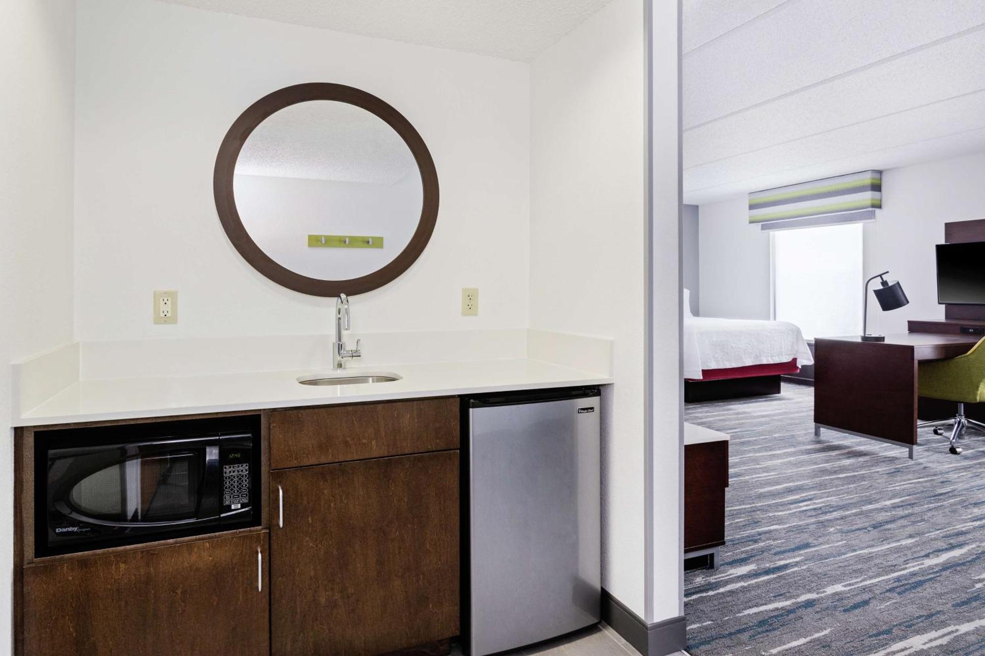 Hampton Inn & Suites Orlando International Drive North Eksteriør billede